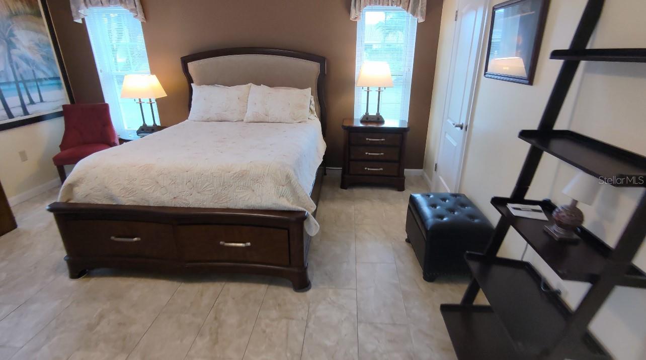 IMPERIAL POINT CONDO - Residential