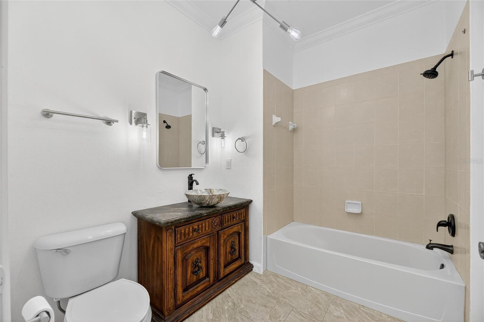 SOUTHSHORE FALLS PH 2 - Residential