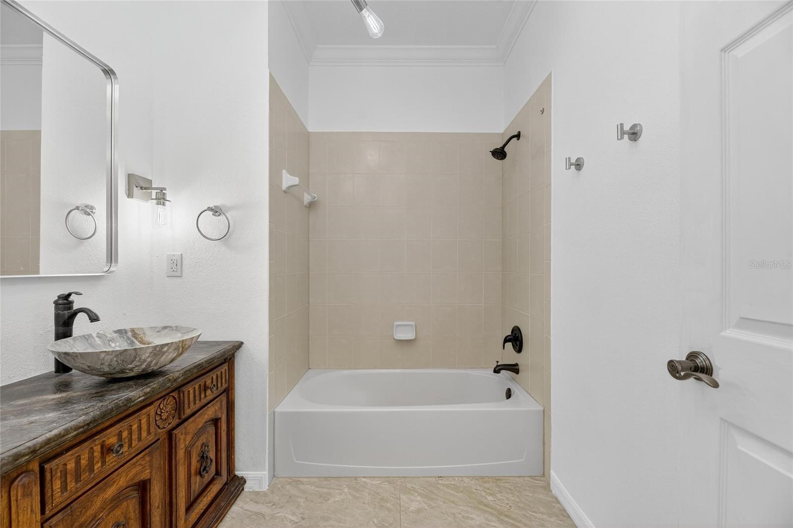 SOUTHSHORE FALLS PH 2 - Residential