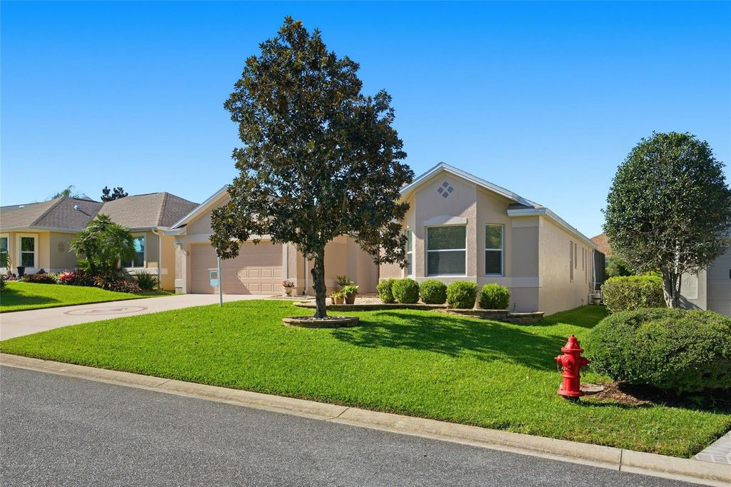 Photo of 1694 Nelson Terrace, The Villages, FL 32162 (MLS # G5103354)