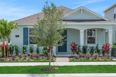 Photo of 6327 Wild Persimmon Way, Winter Garden, FL 34787 (MLS # G5110909)