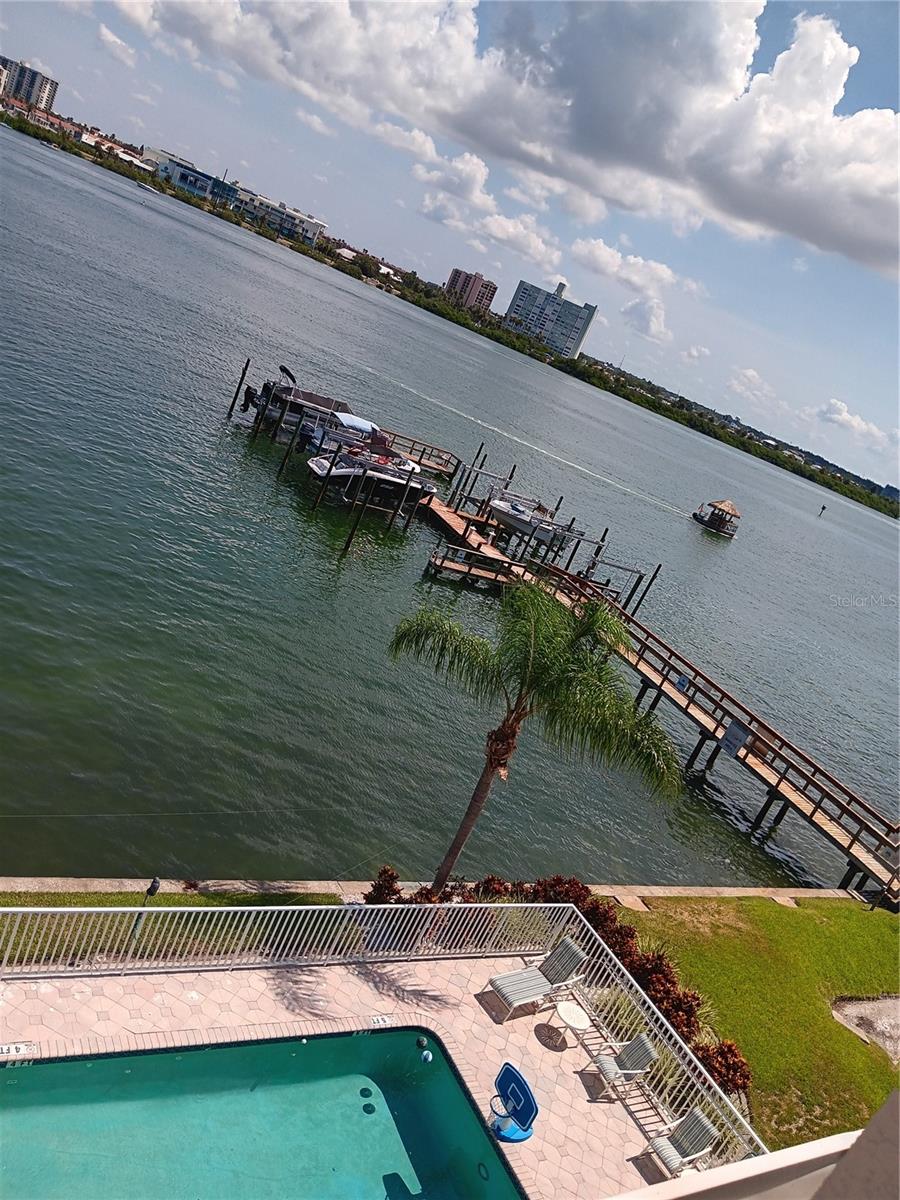 BRIGHTWATER TWNHMS - Residential Lease