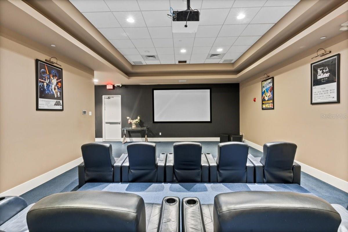 MARINA GRANDE/HALIFAX 01 - Residential