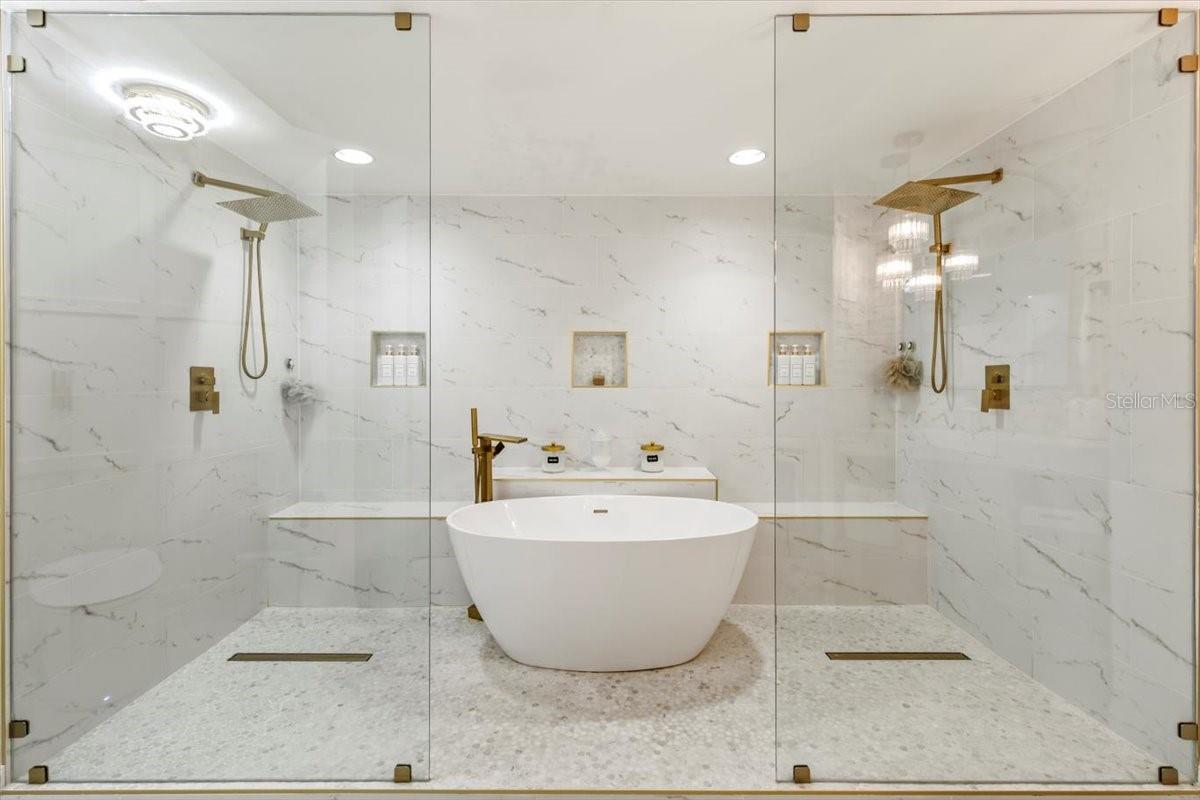 MARINA GRANDE/HALIFAX 01 - Residential