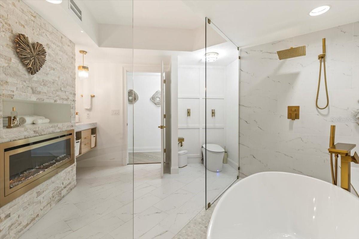 MARINA GRANDE/HALIFAX 01 - Residential