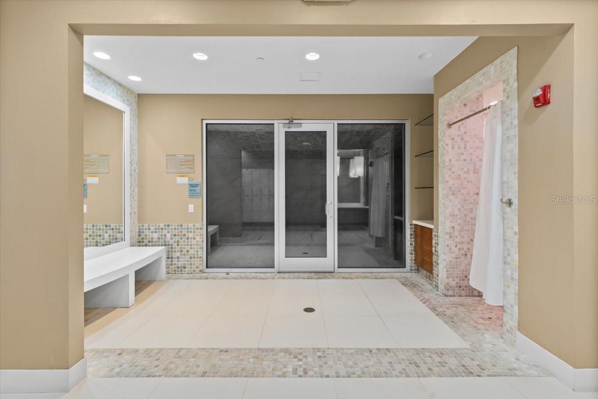 MARINA GRANDE/HALIFAX 01 - Residential