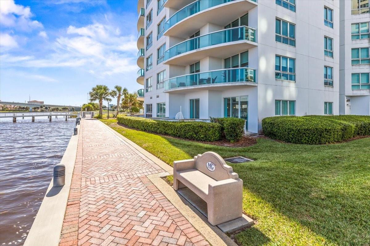 MARINA GRANDE/HALIFAX 01 - Residential