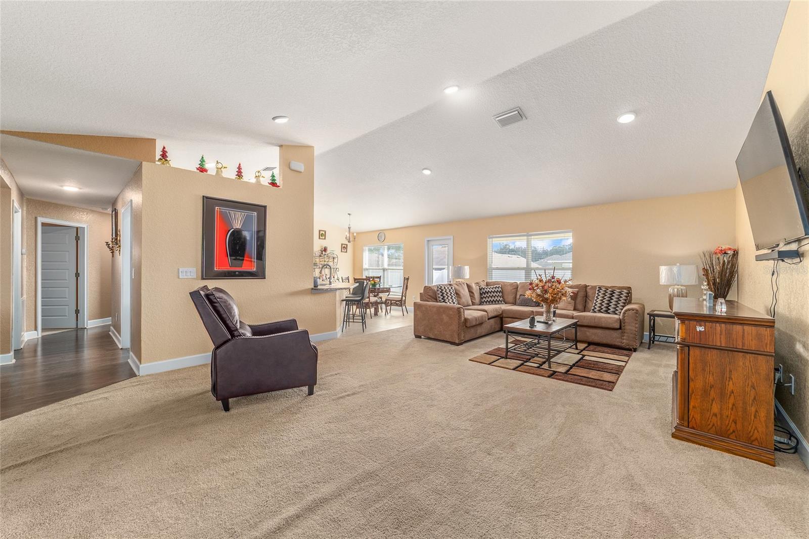 COBBLESTONE NORTH - Residential