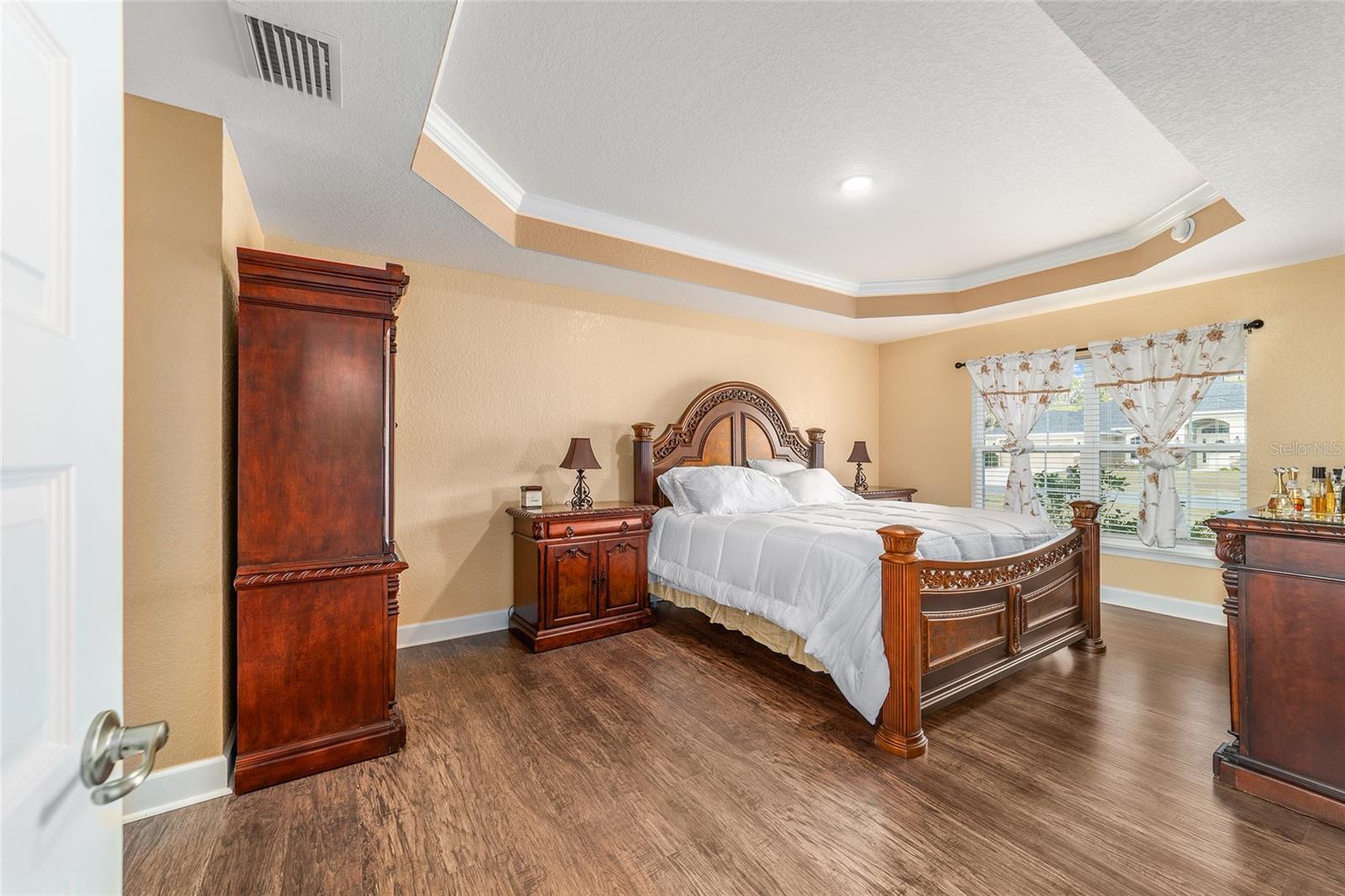 COBBLESTONE NORTH - Residential