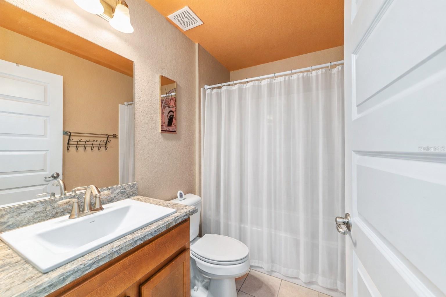 COBBLESTONE NORTH - Residential