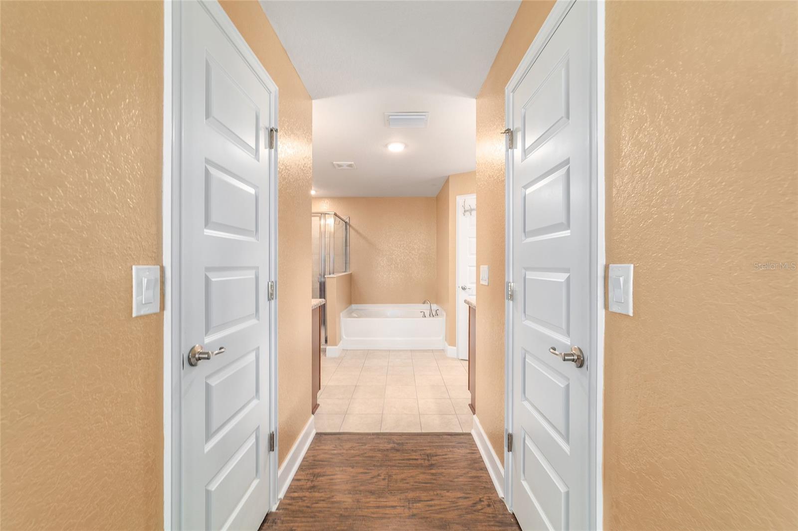 COBBLESTONE NORTH - Residential