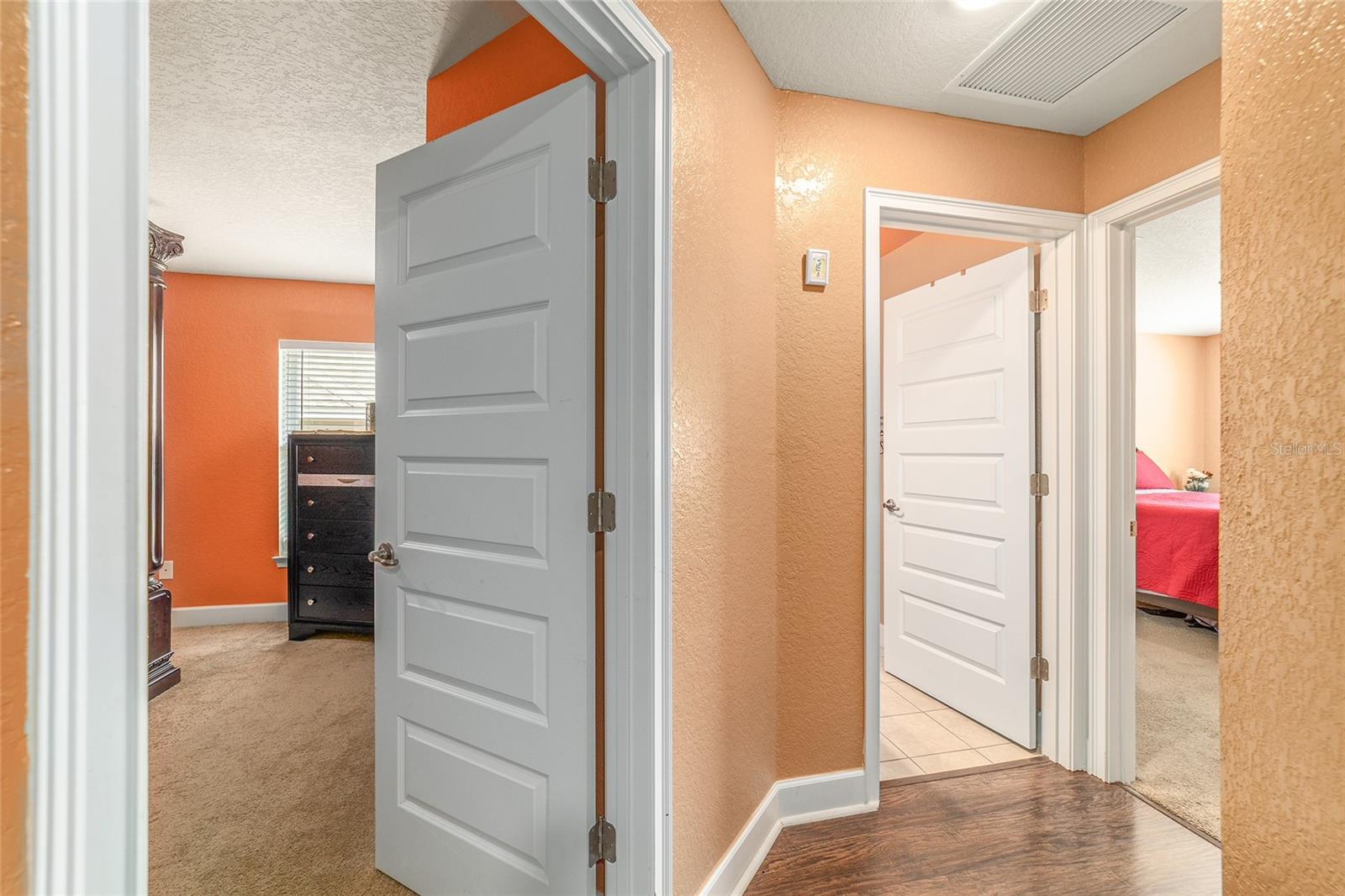 COBBLESTONE NORTH - Residential