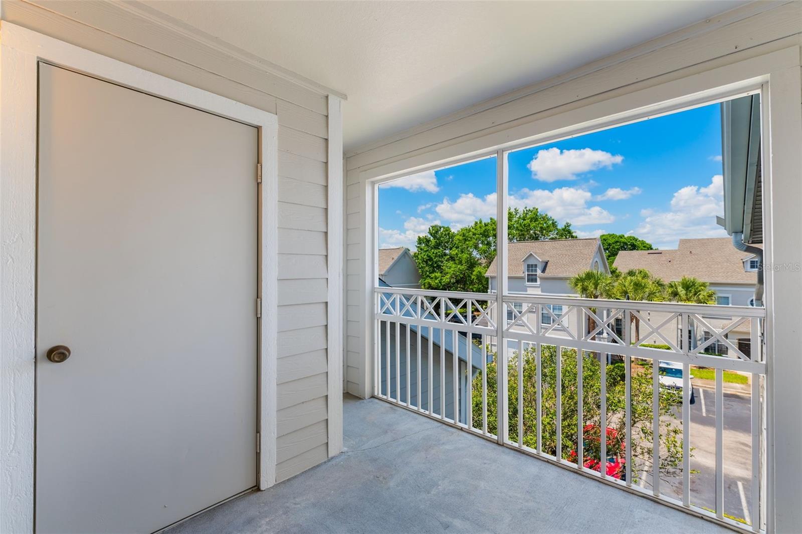 CHARLES TOWNE/PK CENTRAL CONDO - Residential