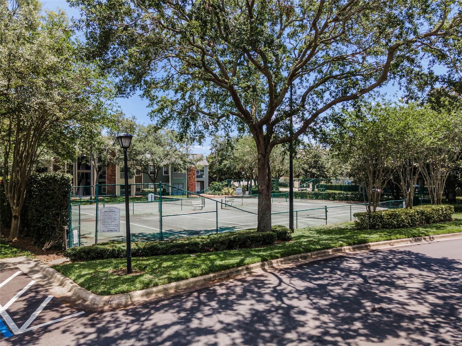 CHARLES TOWNE/PK CENTRAL CONDO - Residential