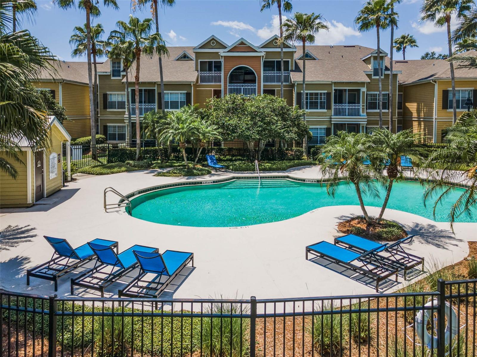 CHARLES TOWNE/PK CENTRAL CONDO - Residential