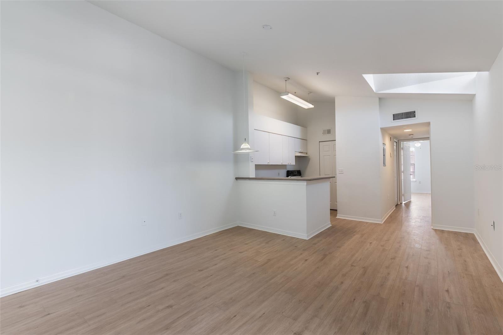 CHARLES TOWNE/PK CENTRAL CONDO - Residential