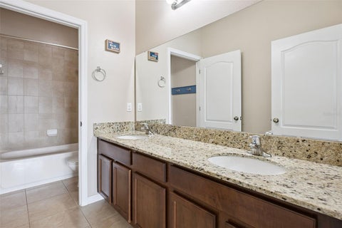 Tiny photo for 12549 Hammock Pointe Circle, Clermont, FL 34711 (MLS # G5113586)