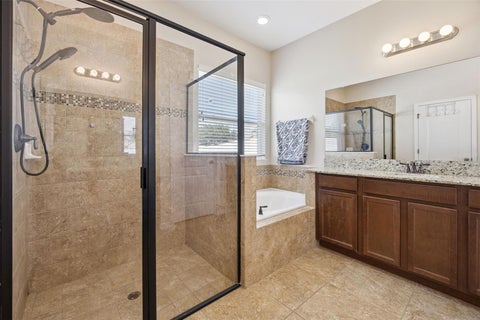 Tiny photo for 12549 Hammock Pointe Circle, Clermont, FL 34711 (MLS # G5113586)