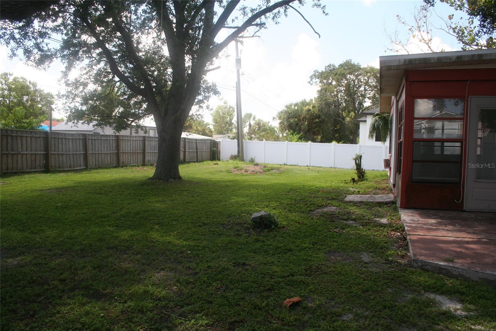 APOLLO BEACH UNIT TWO - Residential