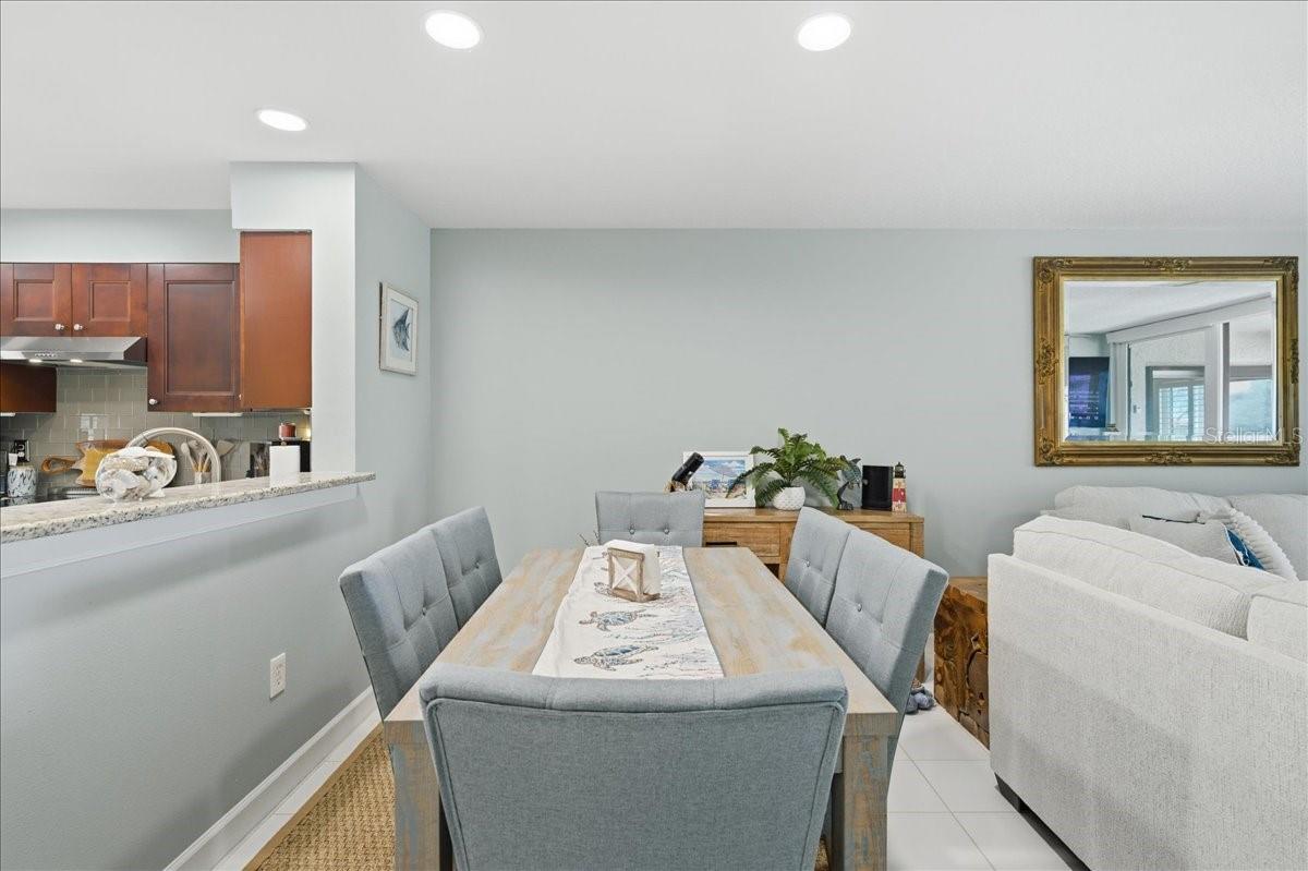 TARPON COVE CONDO - Residential