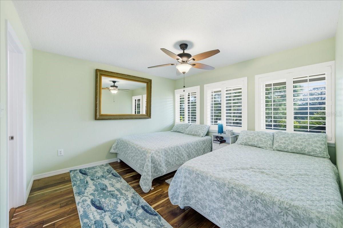 TARPON COVE CONDO - Residential