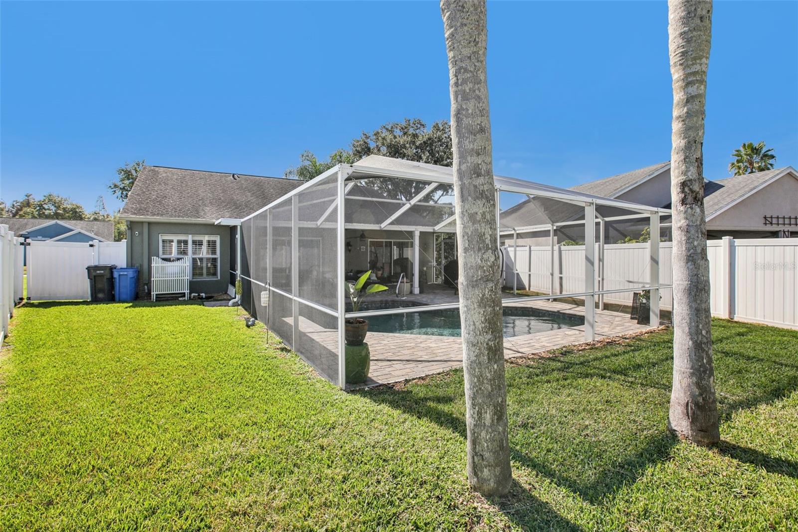 CALUSA TRACE UNIT IX PH II - Residential
