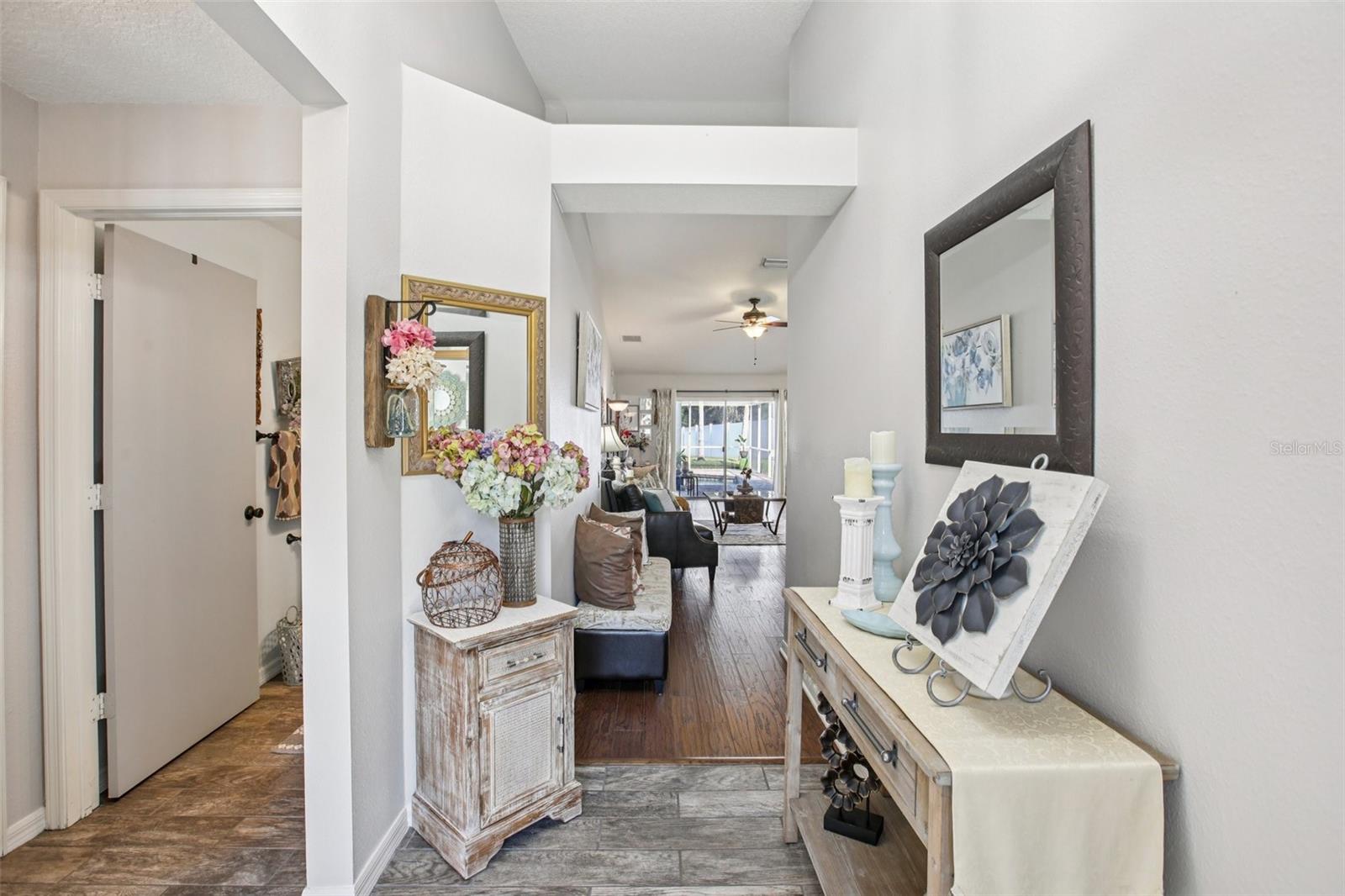 CALUSA TRACE UNIT IX PH II - Residential