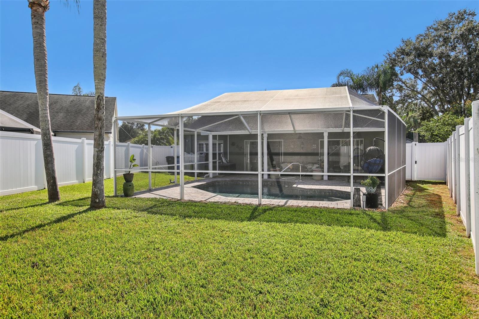 CALUSA TRACE UNIT IX PH II - Residential