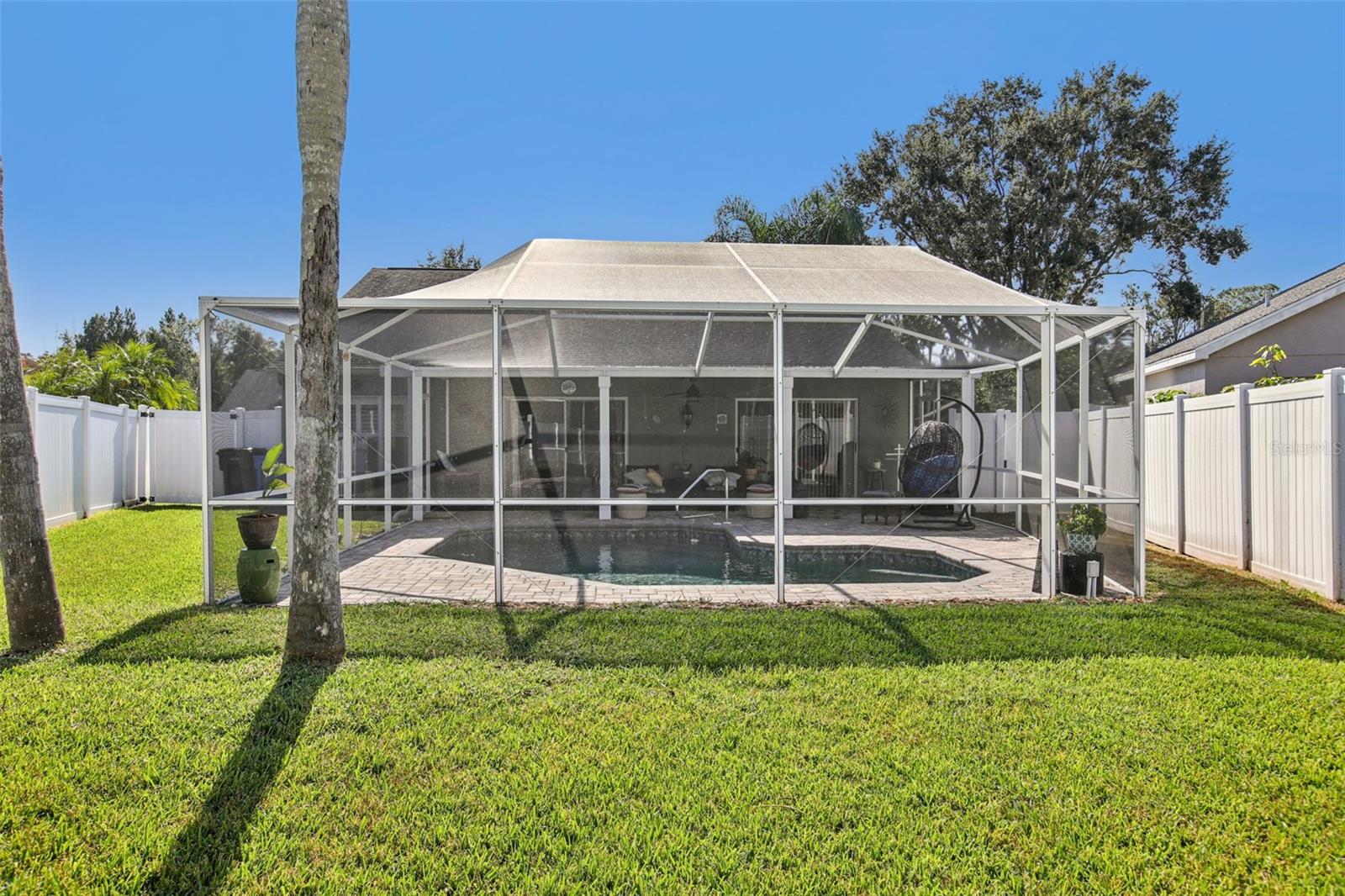 CALUSA TRACE UNIT IX PH II - Residential