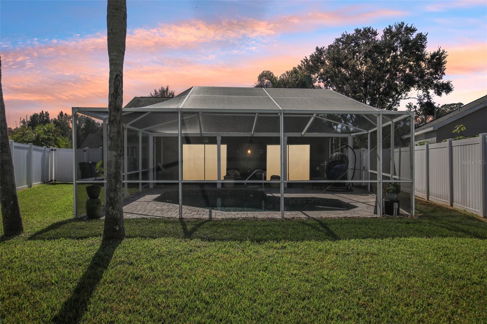 CALUSA TRACE UNIT IX PH II - Residential