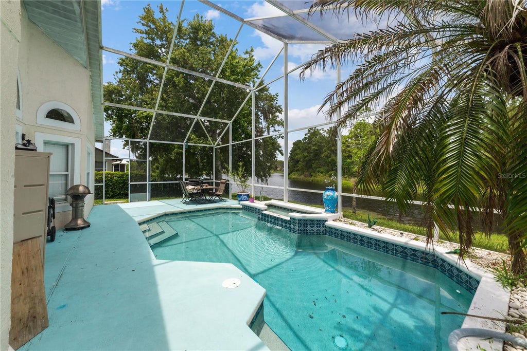 Photo of 3840 Becontree Place, Oviedo, FL 32765 (MLS # V4949824)