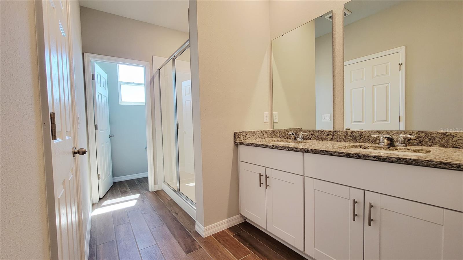 SILVER SPRINGS PB 30 PGS 90-96 LOT 79 - Residential Lease