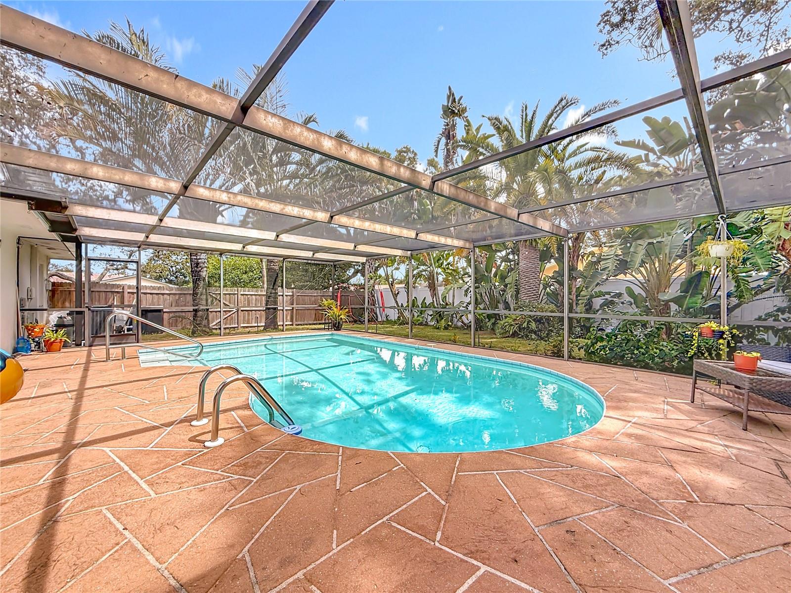 WILSHIRE ESTATES - Residential Lease