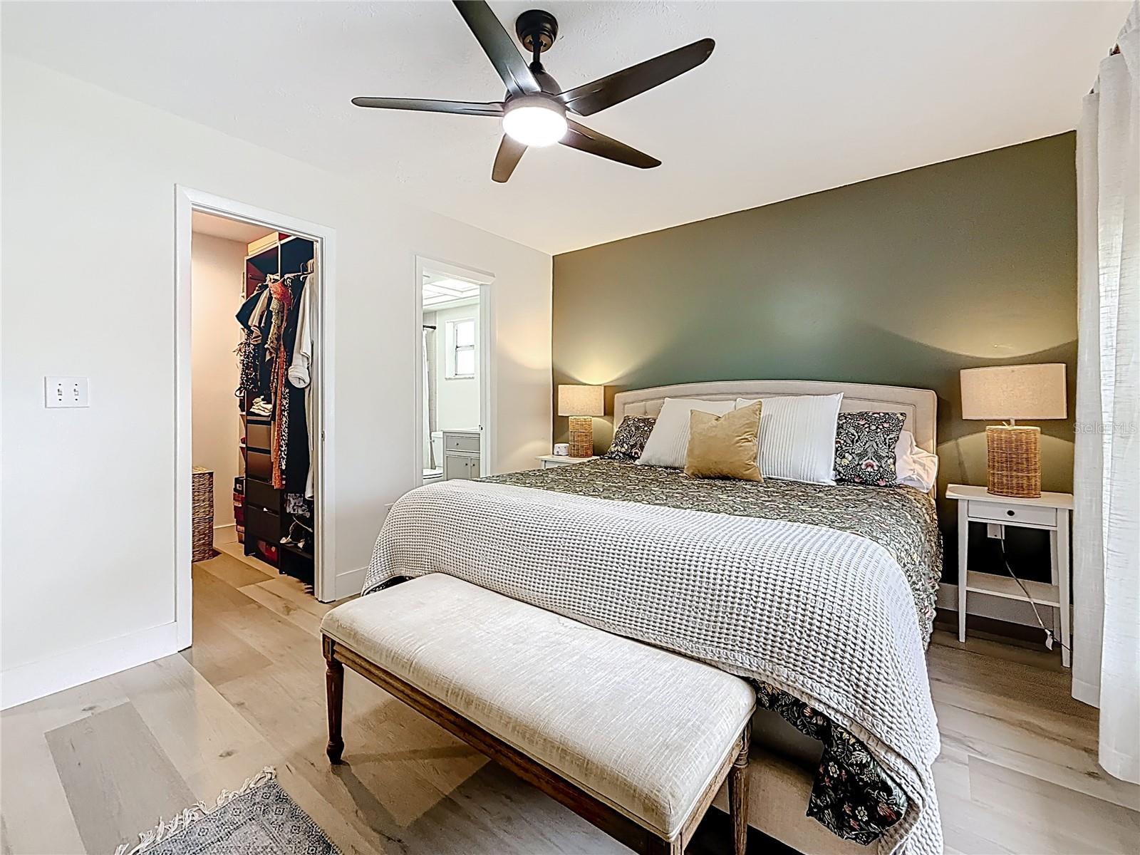 WILSHIRE ESTATES - Residential Lease