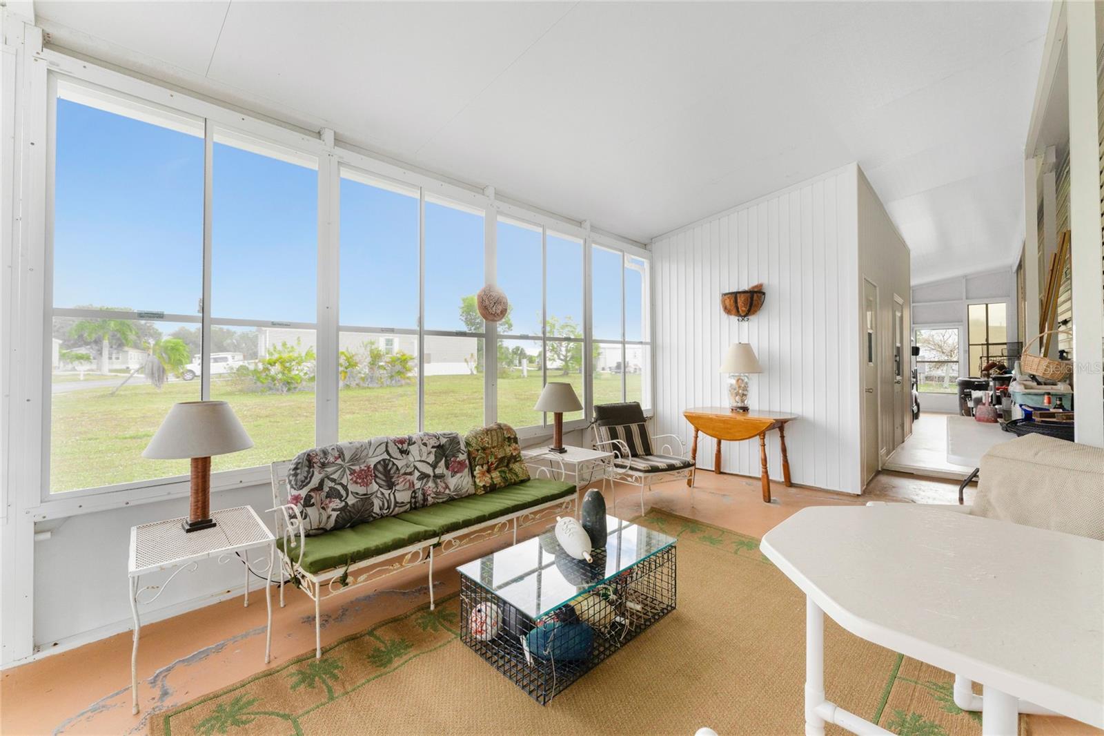 VILLAGE OF HOLIDAY LAKE - Residential