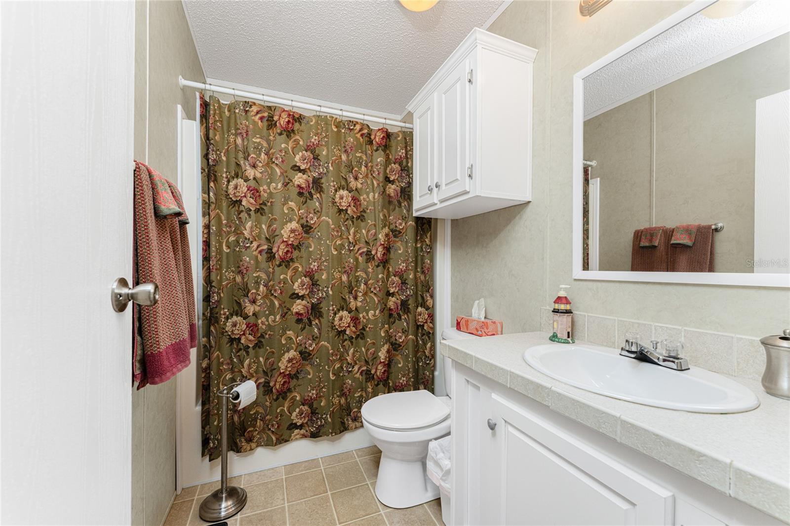 VILLAGE OF HOLIDAY LAKE - Residential