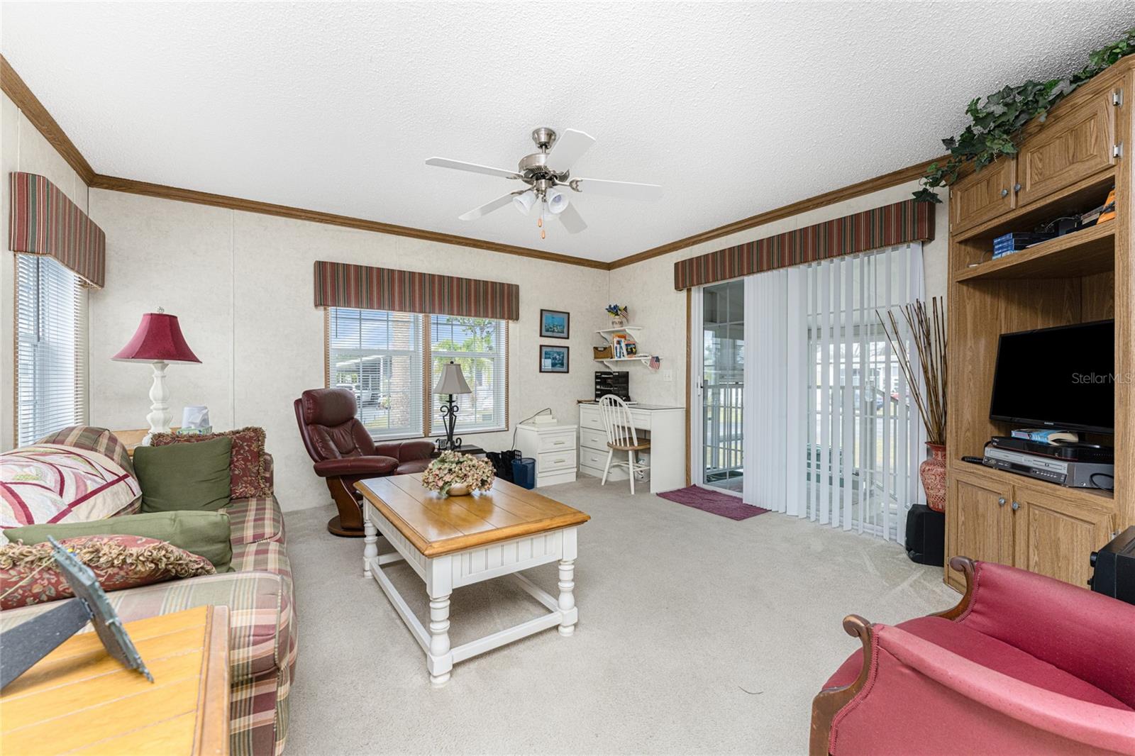 VILLAGE OF HOLIDAY LAKE - Residential