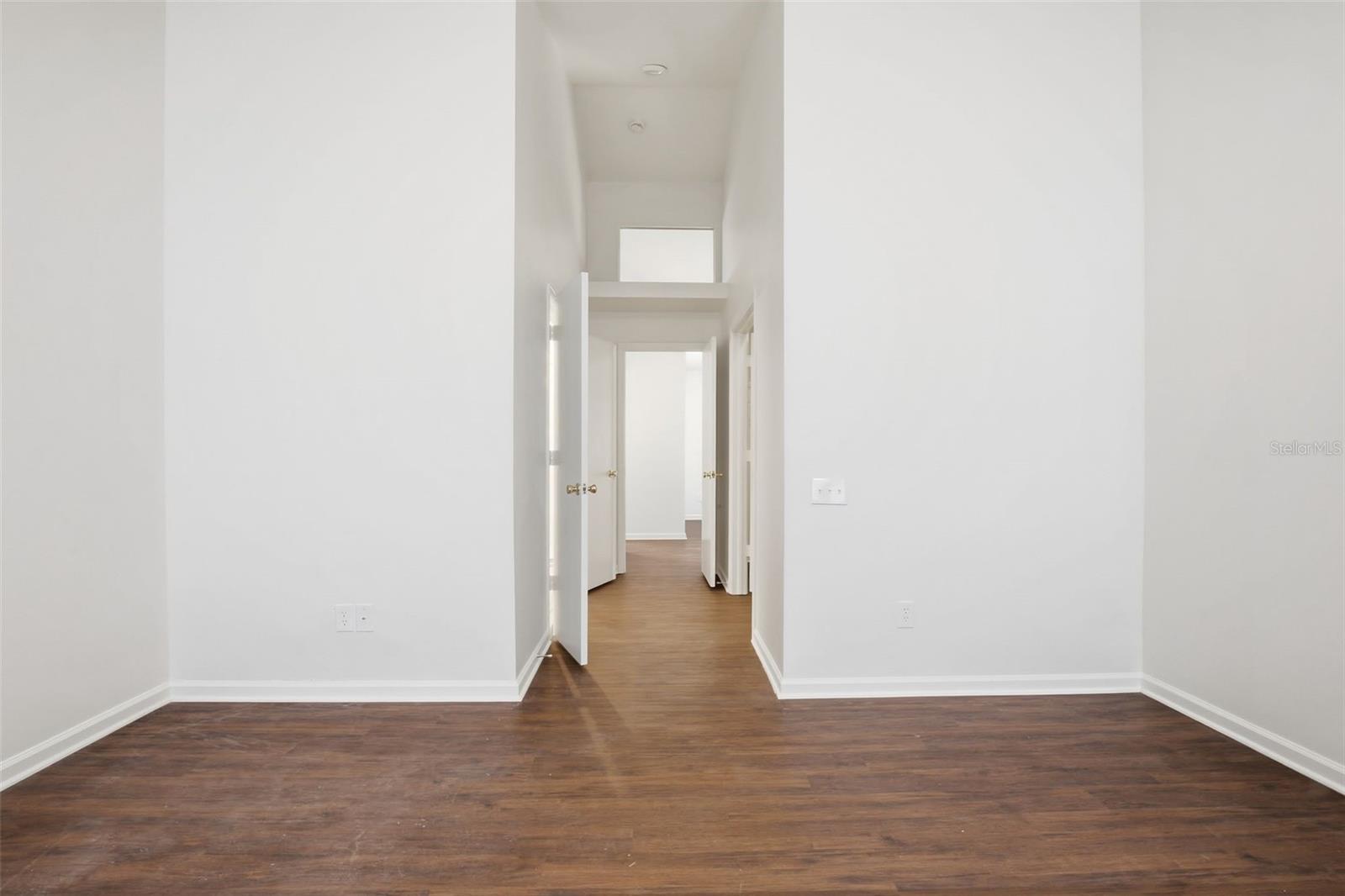 SOUTH POINTE PH 5 - Residential