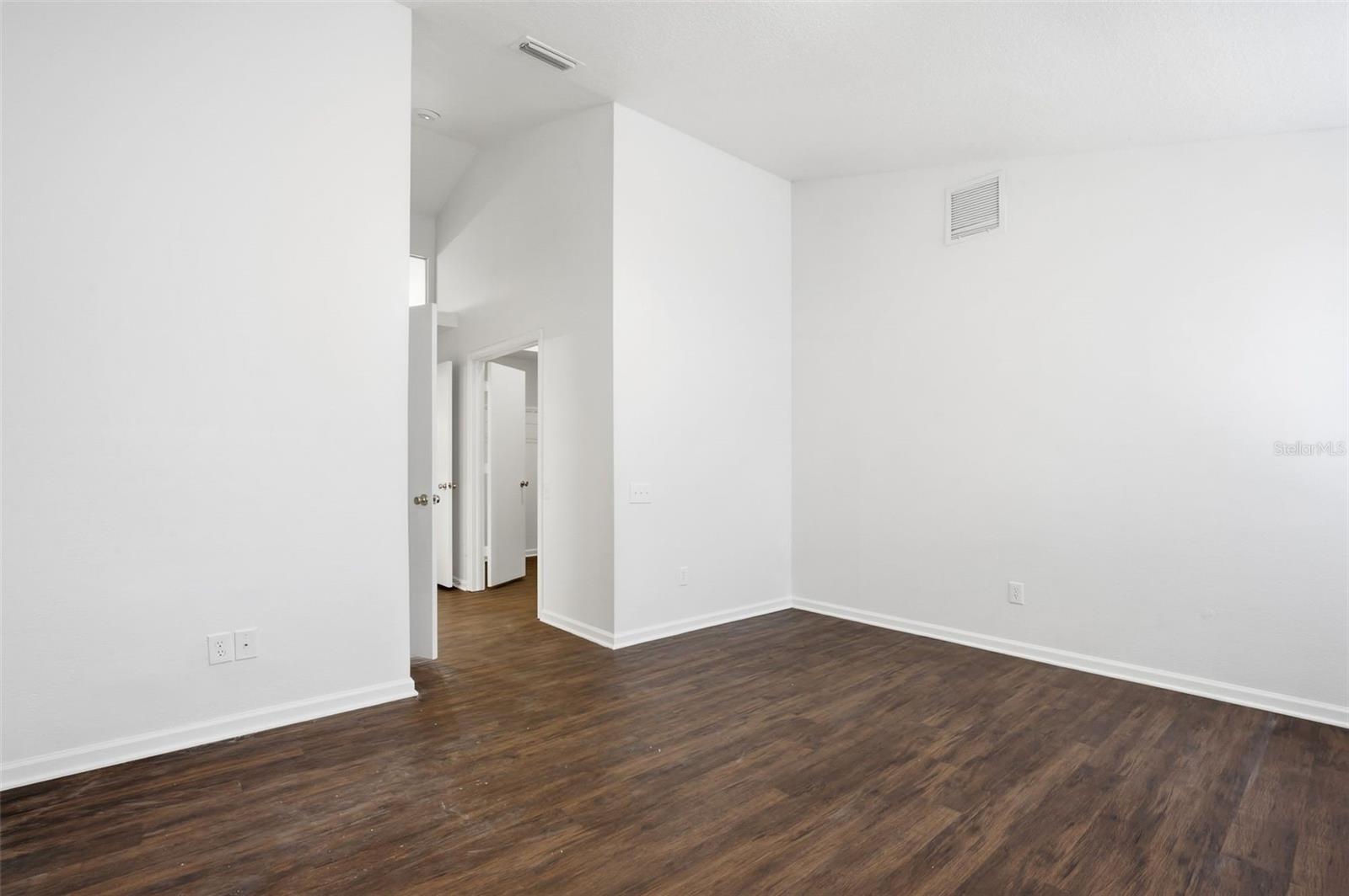 SOUTH POINTE PH 5 - Residential