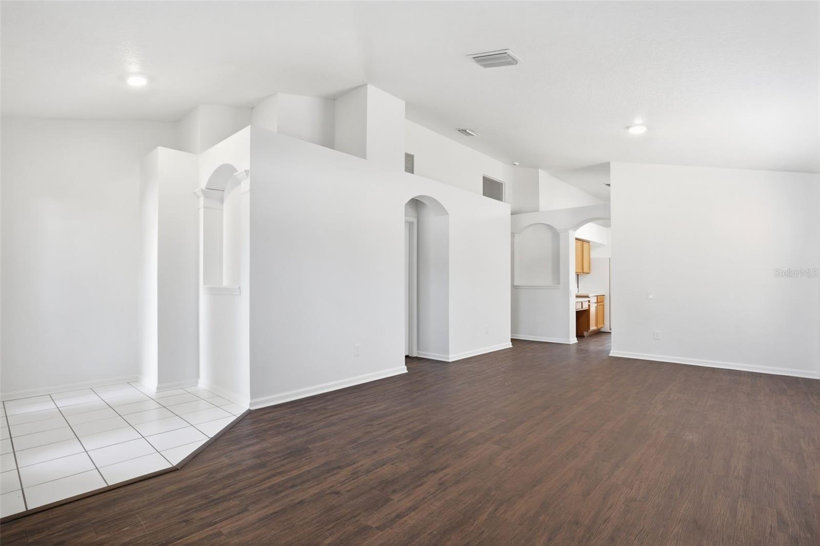 SOUTH POINTE PH 5 - Residential