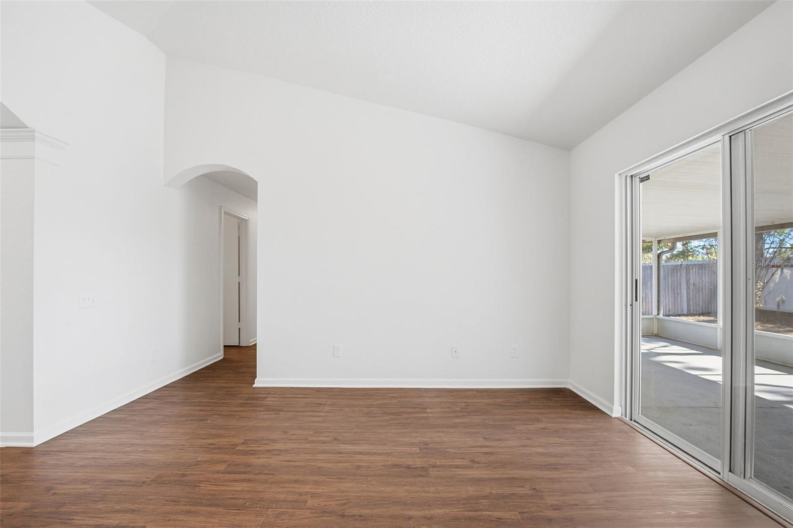 SOUTH POINTE PH 5 - Residential