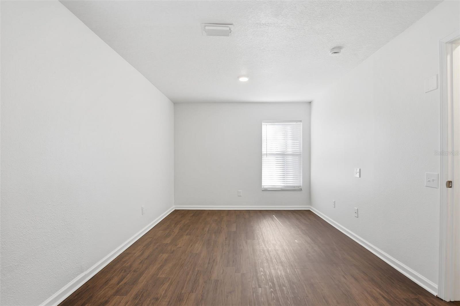 SOUTH POINTE PH 5 - Residential