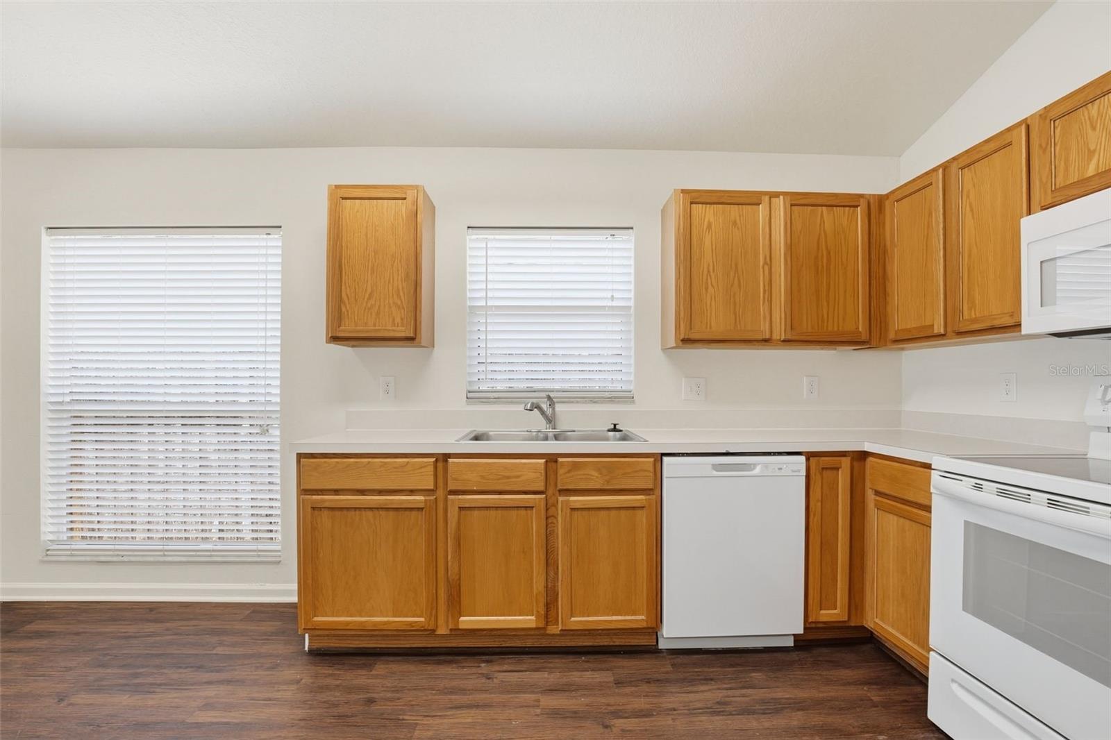 SOUTH POINTE PH 5 - Residential