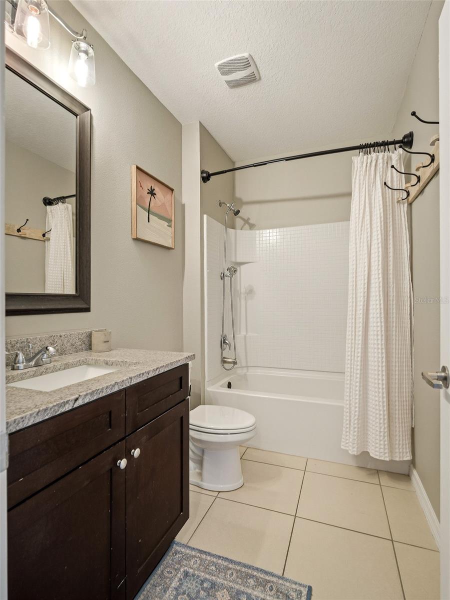 SABAL LAKES - Residential