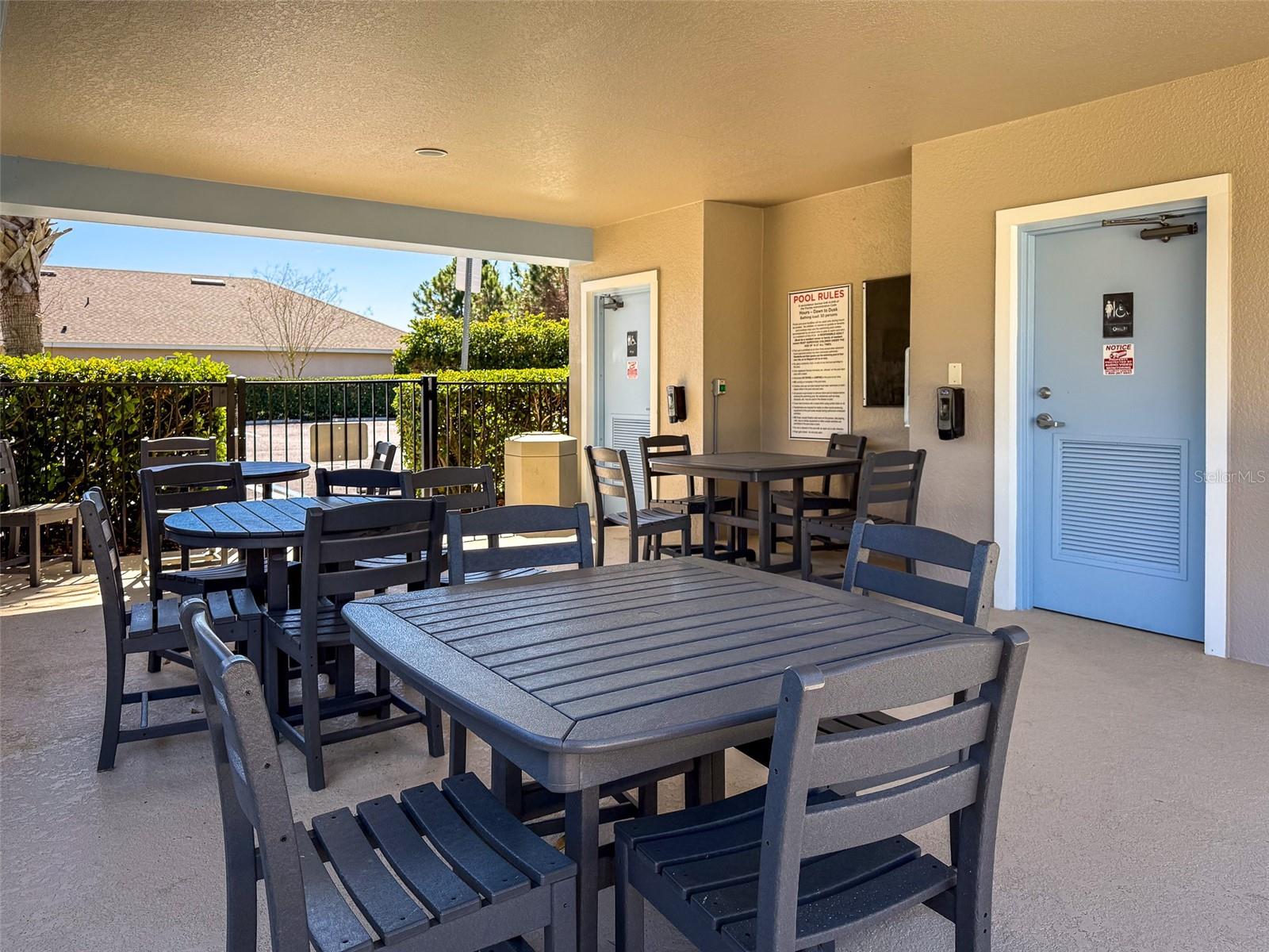 SABAL LAKES - Residential