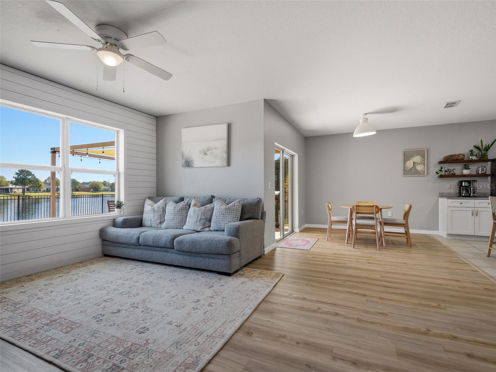 SABAL LAKES - Residential