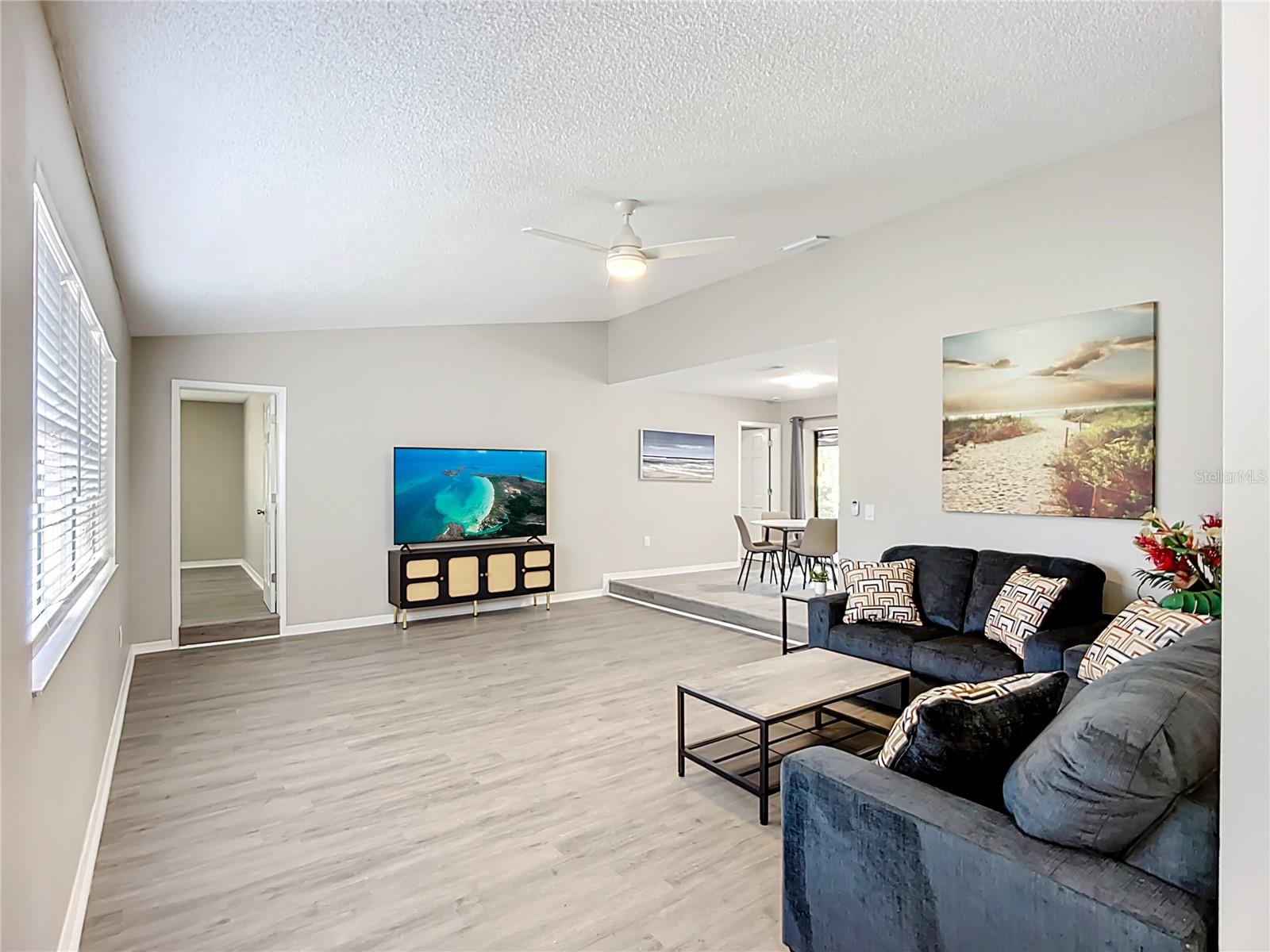 SHERWOOD FOREST - Residential