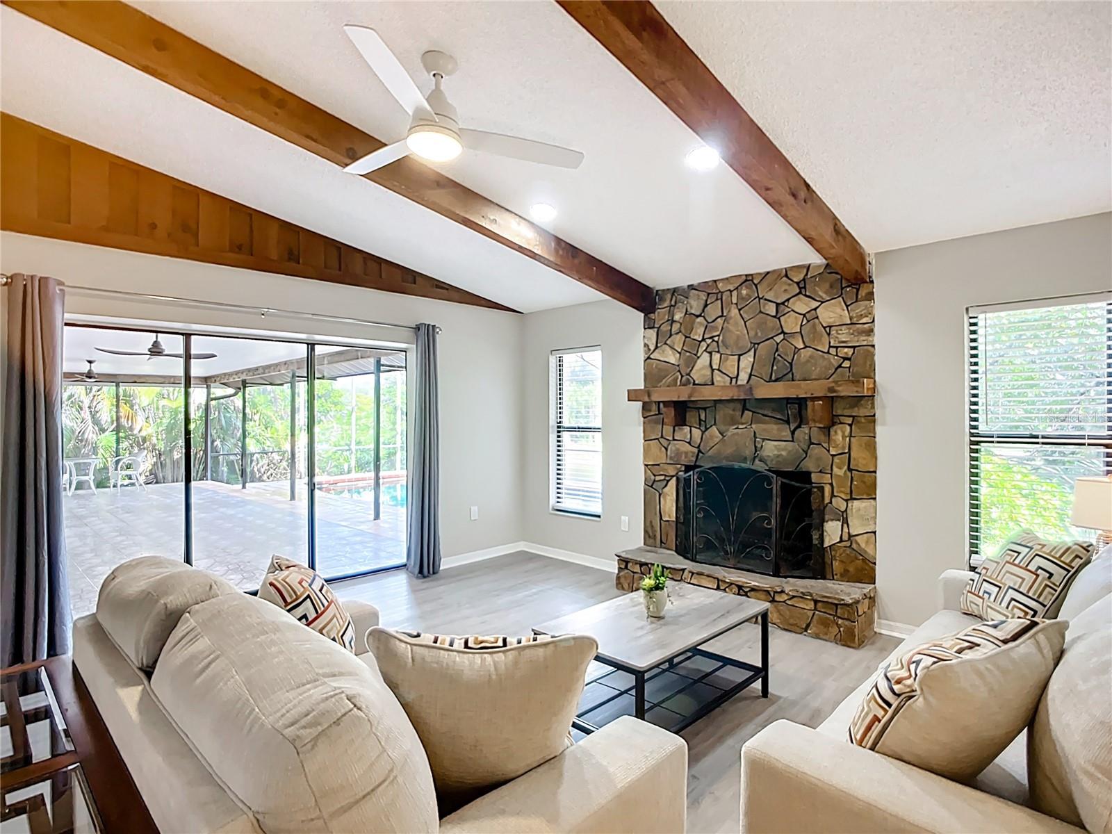 SHERWOOD FOREST - Residential