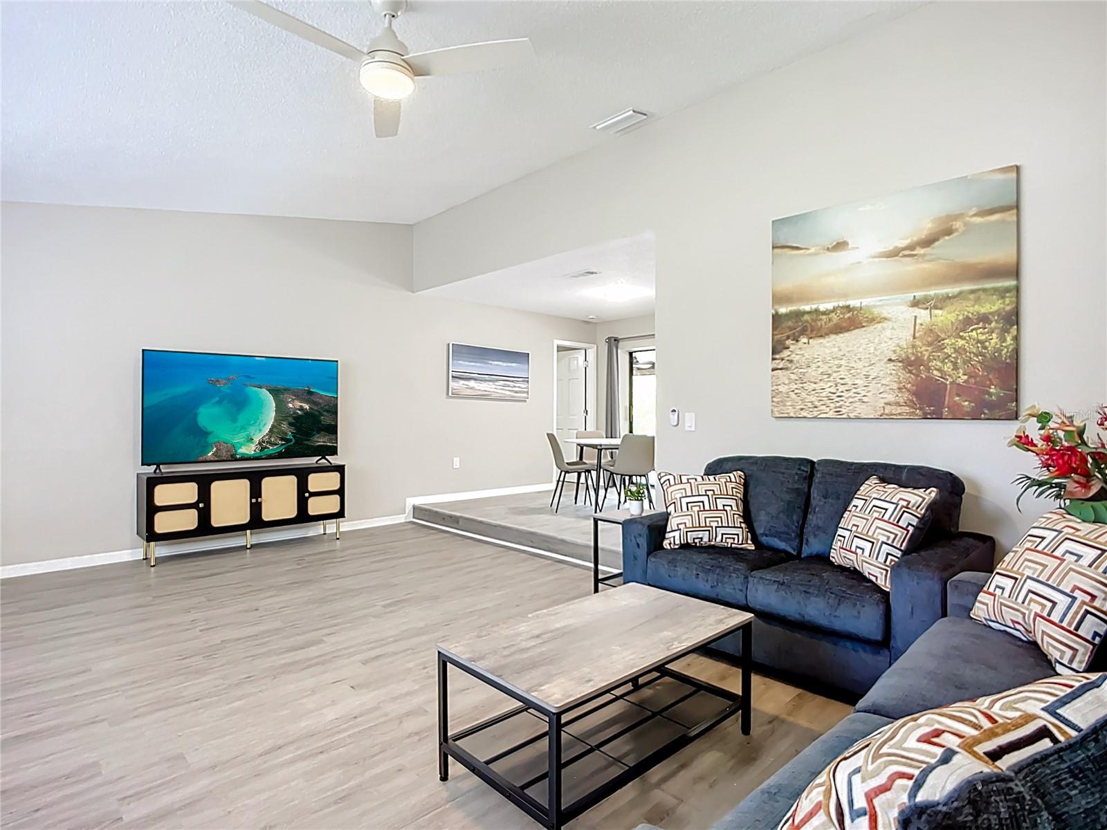 SHERWOOD FOREST - Residential