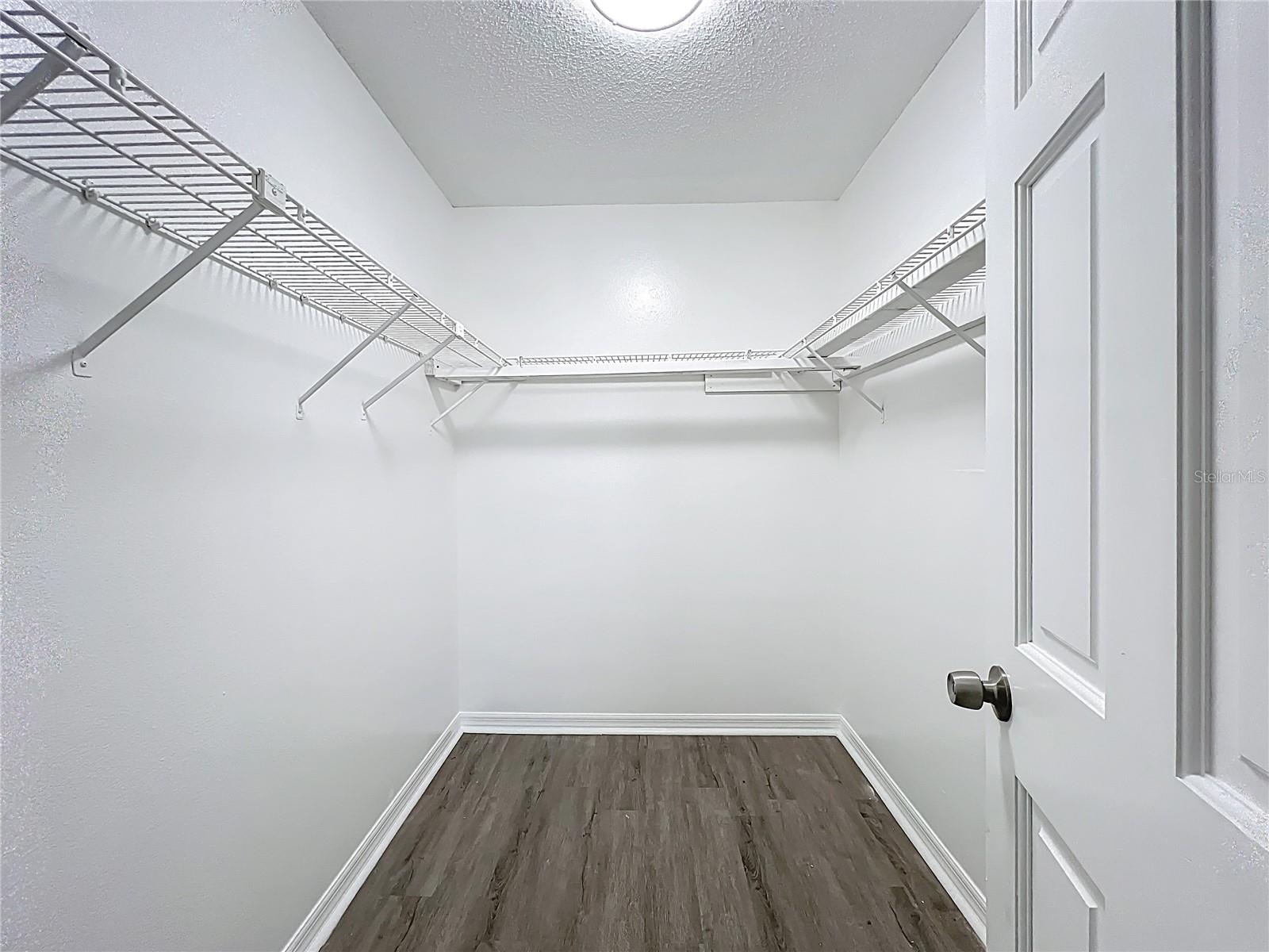 SHERWOOD FOREST - Residential